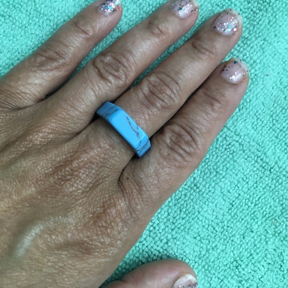 Howlite Turquoise Matrix Ring - Picture 3 of 10